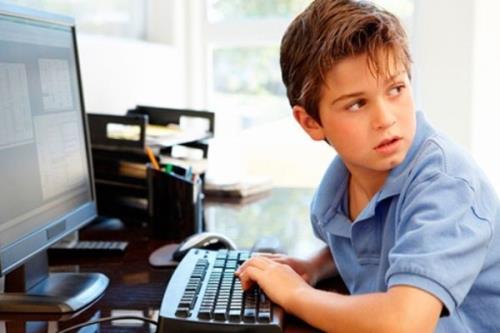 اقدام ضد کودکان در اینترنت رصد می شود