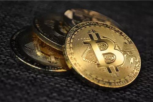 نوسانات بیت کوین رکورد زد